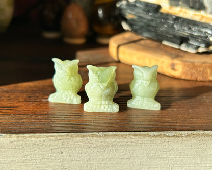 Mini Jade Owl Carving