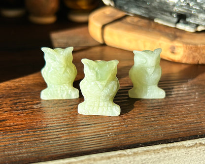 Mini Jade Owl Carving
