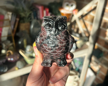 Garnet Owl Carving