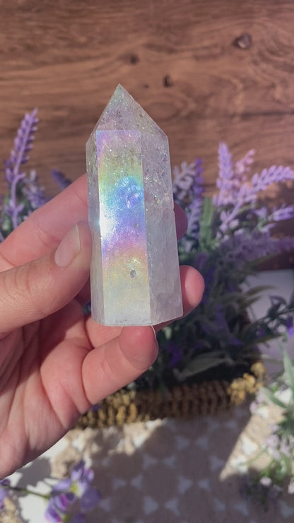 Aura Crackle Quartz Tower